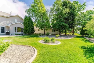2545 Gaslight Ct, Oshkosh, WI 54904 - Photo 37