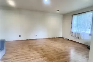 1105 Fay Ct, De Pere, WI 54115 - Photo 5