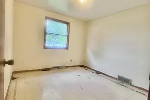 1105 Fay Ct, De Pere, WI 54115 - Photo 11
