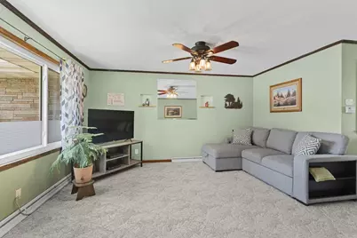 618 E Harding Drive, Appleton, WI 54915 - Photo 13
