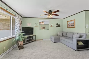 618 E Harding Dr, Appleton, WI 54915 - Photo 13