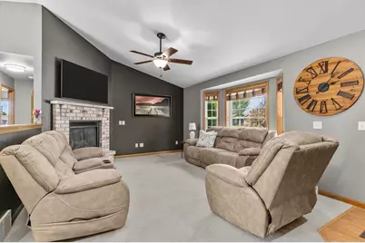 464 Sweetflag Avenue, Fond du Lac, WI 54935 - Photo 9