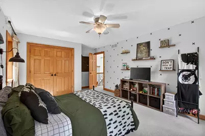 2813 River Forest Hills Drive, Pulaski, WI 54162 - Photo 31