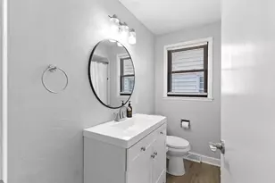 830 Marquette Ave, Green Bay, WI 54304 - Photo 17