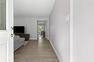 830 Marquette Ave, Green Bay, WI 54304 - Photo 5