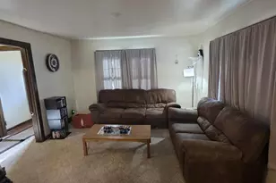 139 N 5th St, Hilbert, WI 54129 - Photo 7
