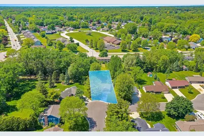 2254 Ledvina Circle, Green Bay, WI 54313 - Photo 51