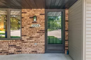 2254 Ledvina Cir, Green Bay, WI 54313 - Photo 3