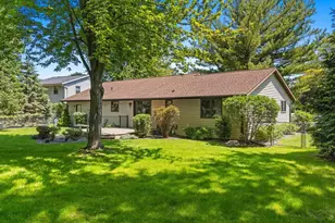 2254 Ledvina Cir, Green Bay, WI 54313 - Photo 43