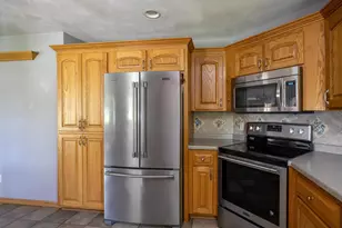 509 Kadinger Way, Little Chute, WI 54140 - Photo 23