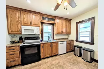 1415 N Bennett Street, Appleton, WI 54914 - Photo 11