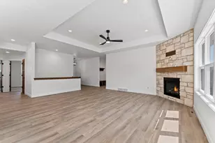 625 Kirkland Ave, Algoma, WI 54201 - Photo 5