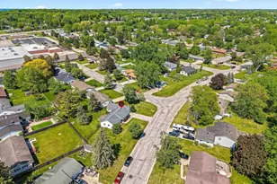 2445 Heather Rd, Green Bay, WI 54311 - Photo 43