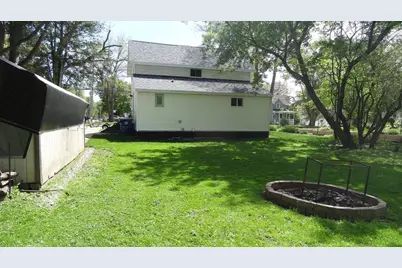 111 N 12th Street, Clintonville, WI 54929 - Photo 9