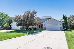 1633 Ponderosa Ave, Green Bay, WI 54313 - Photo 33
