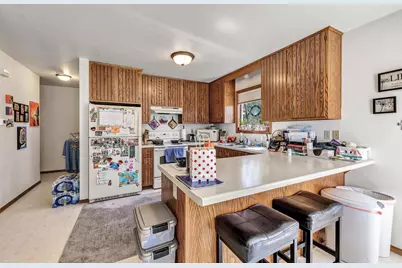 1633 Ponderosa Avenue, Green Bay, WI 54313 - Photo 19