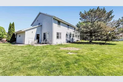 1633 Ponderosa Avenue, Green Bay, WI 54313 - Photo 29