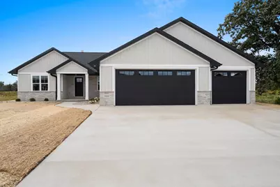 3218 Willow Road, Green Bay, WI 54311 - Photo 1