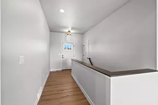 3236 Willow Rd, Green Bay, WI 54311 - Photo 3