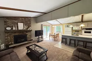 E2605 Pine Ct, Waupaca, WI 54981 - Photo 7