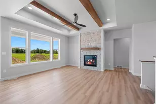 3242 Willow Rd, Green Bay, WI 54311 - Photo 5