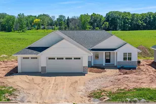 3242 Willow Rd, Green Bay, WI 54311 - Photo 1