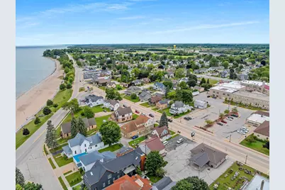 800 4th Street, Algoma, WI 54201 - Photo 41