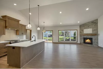 2875 Stelor Drive, Green Bay, WI 54311 - Photo 3
