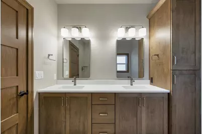 2875 Stelor Drive, Green Bay, WI 54311 - Photo 31