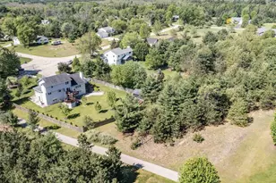 E2474 E Old Mill, Waupaca, WI 54981 - Photo 5