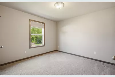 107 Brookwood Drive, Hortonville, WI 54944 - Photo 23