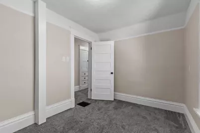 523 W Bent Avenue, Oshkosh, WI 54901 - Photo 35