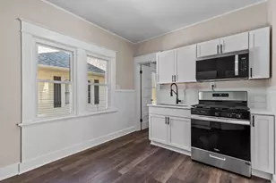523 W Bent Ave, Oshkosh, WI 54901 - Photo 5