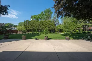 230 Arbor Ln, Green Bay, WI 54301 - Photo 37