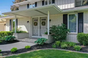230 Arbor Ln, Green Bay, WI 54301 - Photo 3