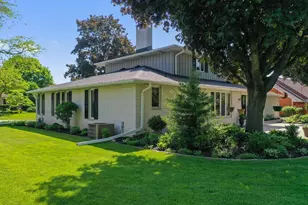 230 Arbor Ln, Green Bay, WI 54301 - Photo 47