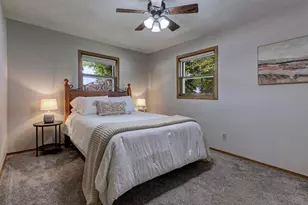 2909 S Summerset Dr, Appleton, WI 54915 - Photo 21