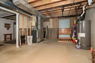 2909 S Summerset Dr, Appleton, WI 54915 - Photo 29