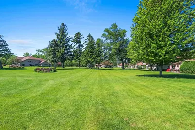 945 Brighton Drive, Menasha, WI 54952 - Photo 7