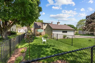 731 E Fremont Street, Appleton, WI 54915 - Photo 37