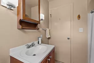 731 E Fremont St, Appleton, WI 54915 - Photo 13