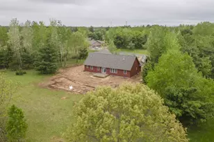 217 N Mossy Oak Ct, Wautoma, WI 54982 - Photo 3