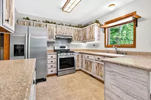 N4764 Larry Rd, New London, WI 54961 - Photo 13