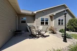 1362 Candlelight Ln, Fond du Lac, WI 54935 - Photo 9