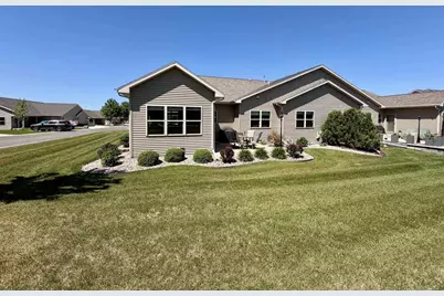 1362 Candlelight Lane, Fond du Lac, WI 54935 - Photo 7