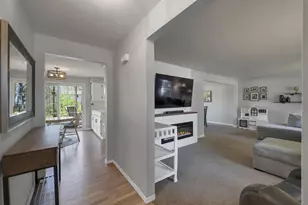 373 Kenney St, Green Bay, WI 54301 - Photo 7