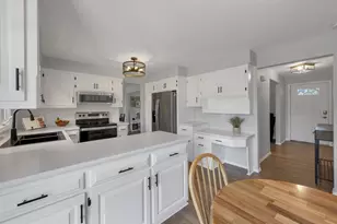 373 Kenney St, Green Bay, WI 54301 - Photo 21