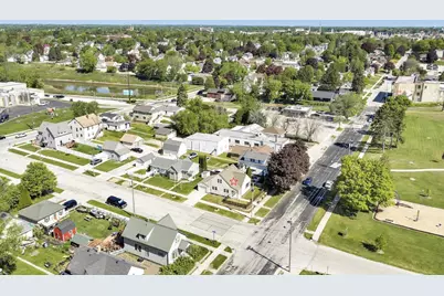 1954 S 9th Street, Manitowoc, WI 54220 - Photo 33