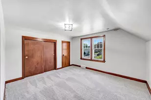1954 S 9th St, Manitowoc, WI 54220 - Photo 17