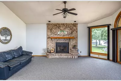 9512 Laura Lane, Winneconne, WI 54986 - Photo 11